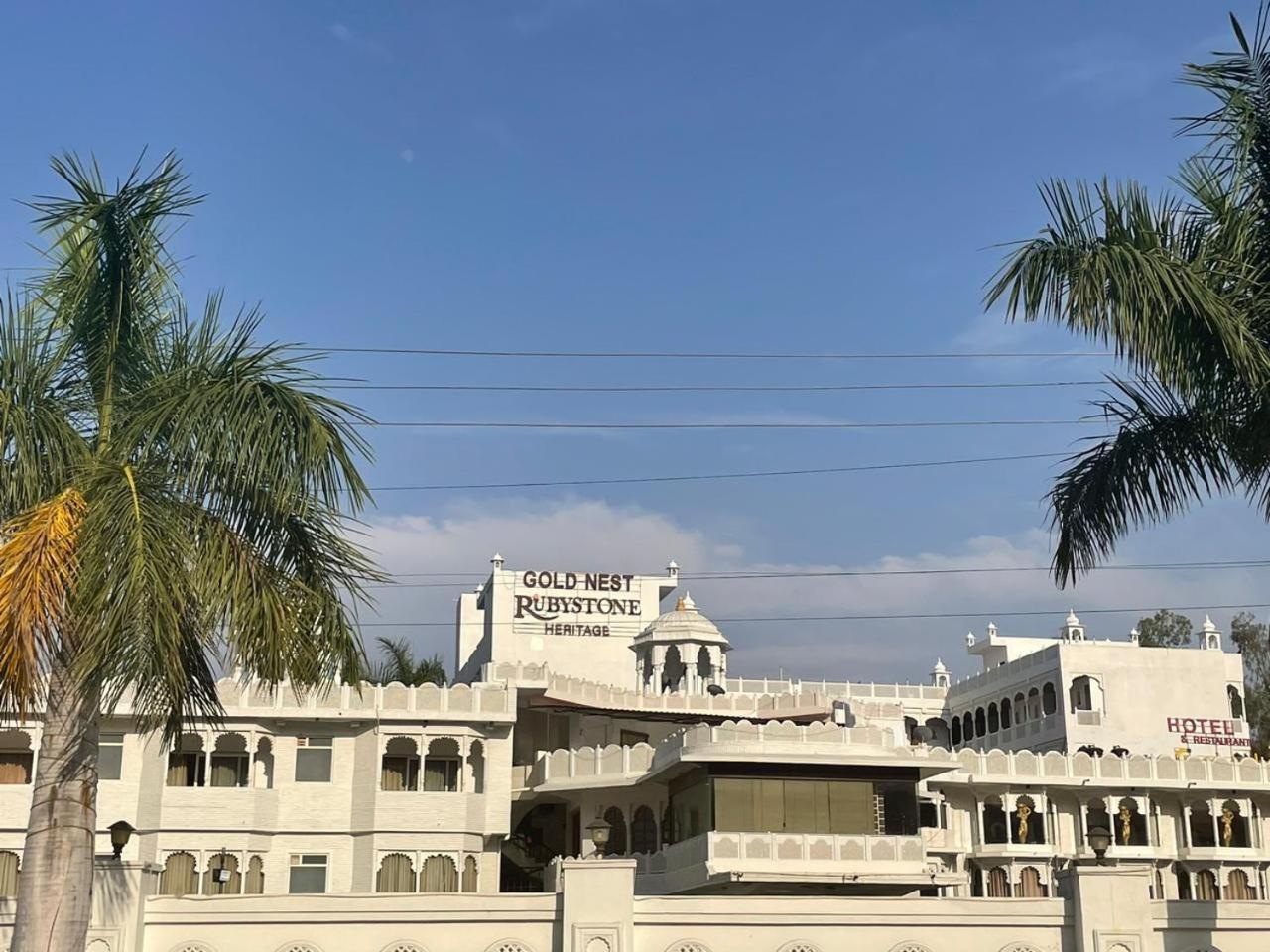 Gold Nest Rubystone Heritage Udaipur Extérieur photo