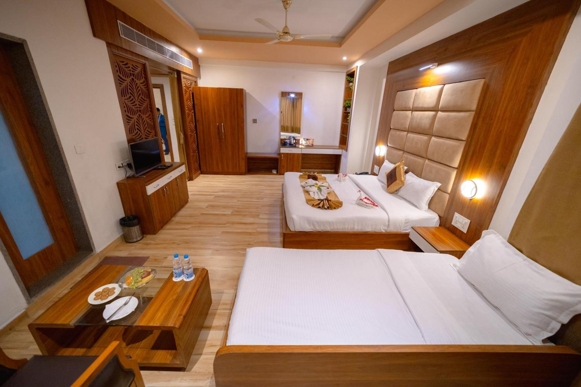 Gold Nest Rubystone Heritage Udaipur Extérieur photo
