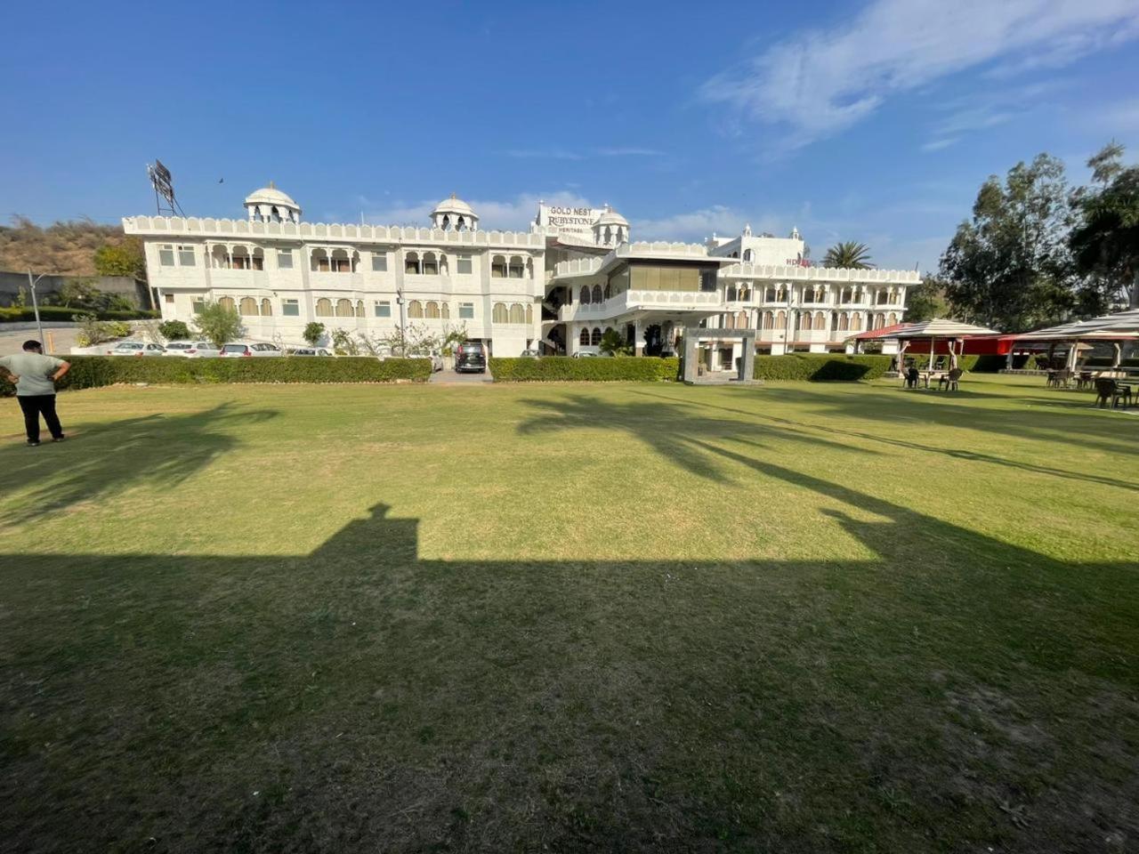 Gold Nest Rubystone Heritage Udaipur Extérieur photo